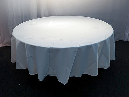 Runder Holztisch mit 160 cm Durchmesser