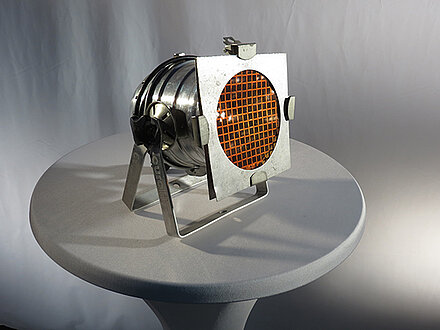 Spotlight PAR56 golden amber